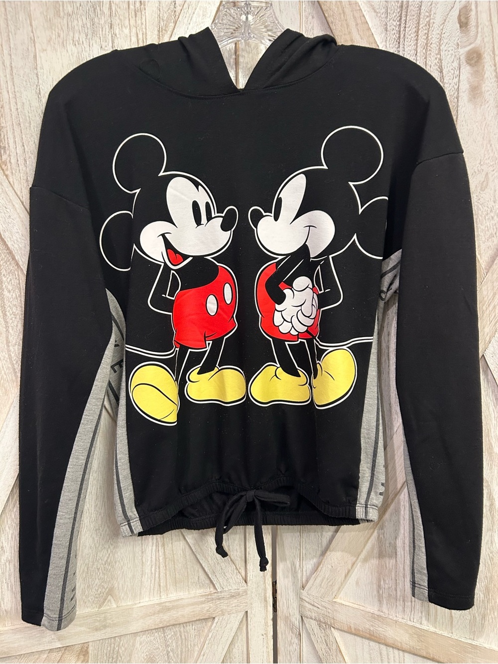Hot Topic Disney Hoodie Women’s/Juniors Sz S Mickey Mouse Lightweight Hoodie